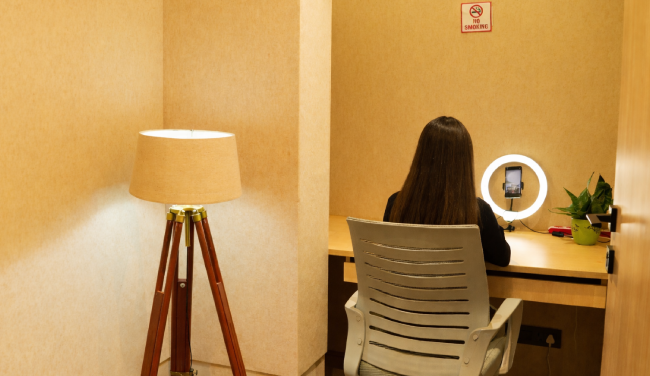 podcast studio setup